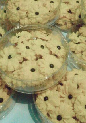 Foto resep Semprit Mawar Tanpa Telur