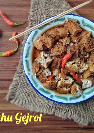 Foto resep Tahu Gejrot #BandungRecook2_ChikaSoepandi
