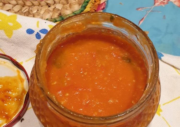 Salsa ai pomodori pachino con olive fatta con il simile bimby