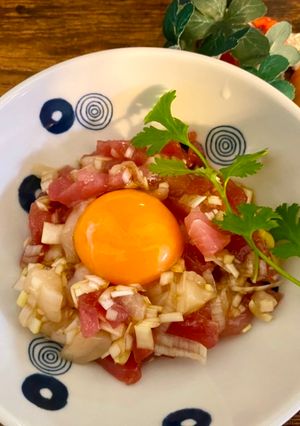 A picture of Sashimi Yukhoe (Korean  style).