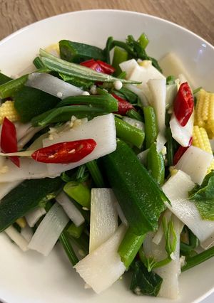 鹽水雞之清爽￼蔬菜 的食譜成品照片