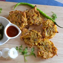 A picture of Baked Onion Pakora.