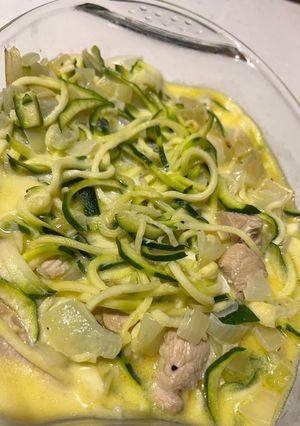 白醬雞肉節瓜麵 的食譜成品照片