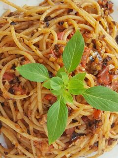 Foto resep Spaghetti Aglio Olio with tomato