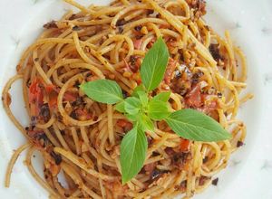 Foto resep Spaghetti Aglio Olio with tomato