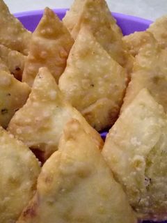 Foto resep Samosa isi Ragout sayur ^_^