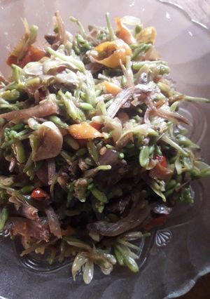 Foto resep Tumis teri kembang kates