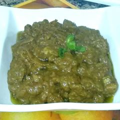 A picture of Hara masala  pasandey gosht.