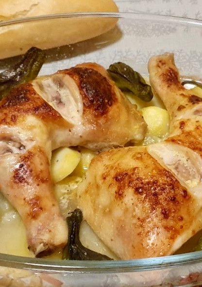 Una foto de Pollo al horno con mostaza y miel