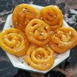 જલેબી(Jalebi recipe in gujarati)