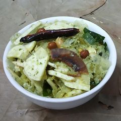 A picture of Paper Poha Chivda.