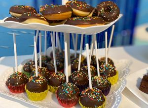 Una foto de Cake pops en molde de silicona de Lékué