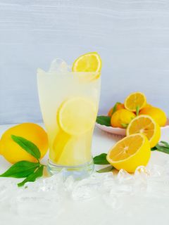 Gambar Jus Lemon