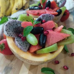 A picture of Muskmelon Fruit Basket.