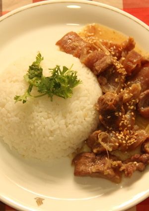 Hình của món Gân bò kho sả.