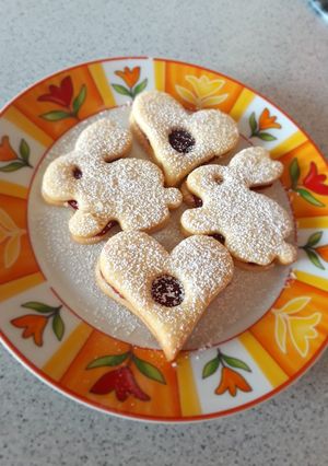 Húsvéti nyuszi-linzer 🐇💞 recept fotója