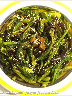 酸辣黑木耳炒a菜.柯媽媽の植物燕窩 的食譜成品照片