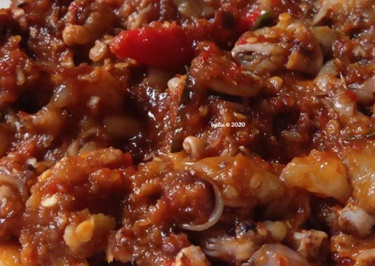 Langkah Mudah untuk Membuat Sambal Cumi yang Menggugah Selera