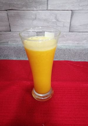 صورة لوصفة عصير برتقال وجزر 🥤 صحي 😻