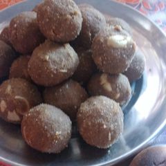 A picture of Churma ladoo.
