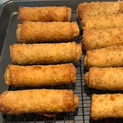 A picture of Egg Rolls.