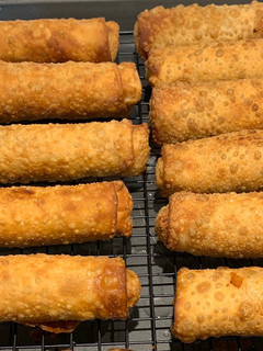 A picture of Egg Rolls.