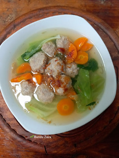 Foto resep Sop Sayuran dan Bola Daging Praktis