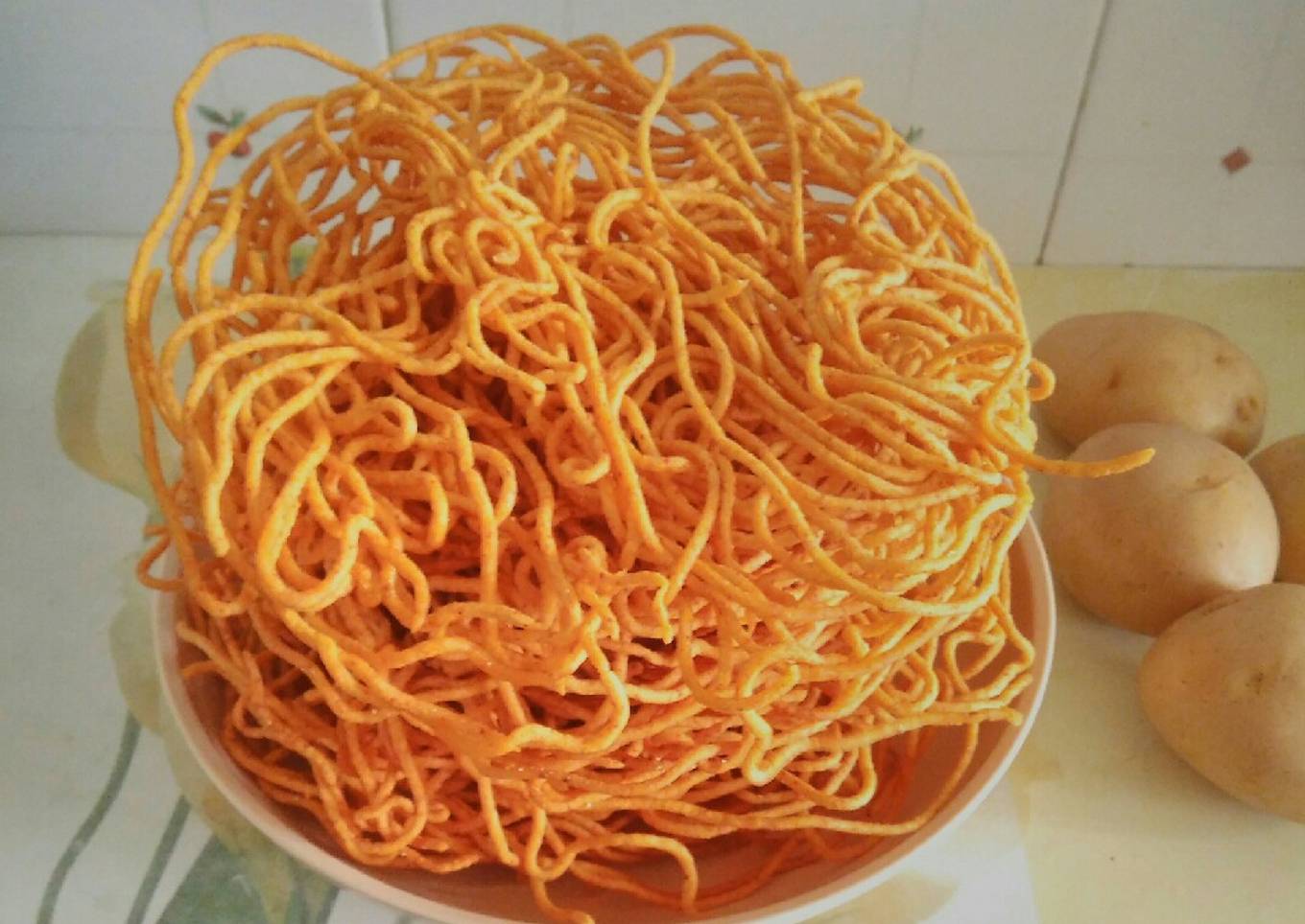 Aloo besan sev