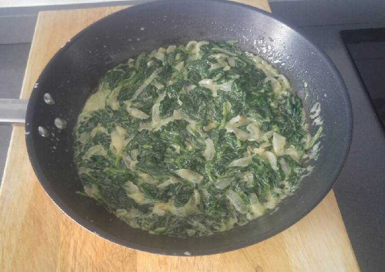 Espinacas con nata