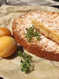 Crostata gentile di prugne fresche e timo