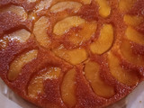 Torta invertida de manzana