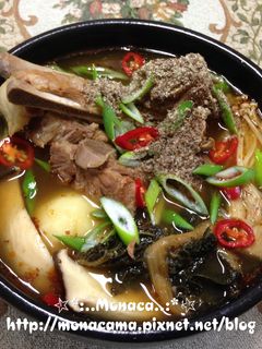 韓式馬鈴薯排骨湯(감자탕) 的食譜成品照片