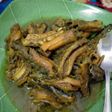 Belut bumbu kuning pedas