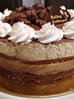 Csoki mánia torta 🍫🎂 recept fotója