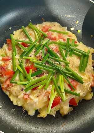 Hình của món Eatclean: Trứng Chiên Nấm Kim Châm & Cà Chua.