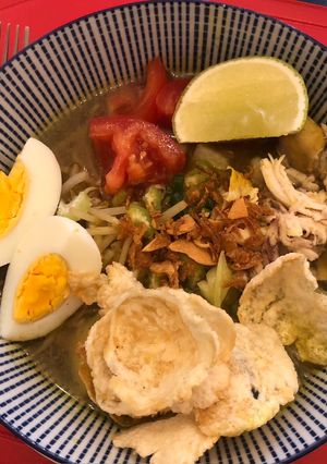 Foto resep Lontong Soto Ayam tanpa Kemiri