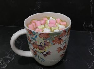 Foto resep Matcha Cocopandan Latte with Marshmallows #homemadebylita