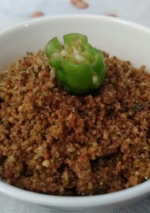 A picture of Peanut Chilli Thecha (chutney).