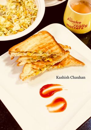 A picture of Paneer Pesto Corn Sandwich.