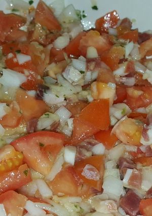Una foto de Ensalada de tomate