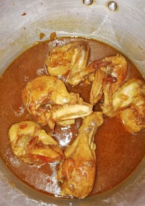 A picture of Boiled chicken.