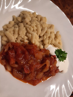Lecsós nokedli recept fotója