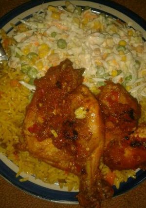 A picture of Jollof rice.