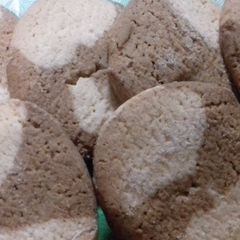 A picture of Vanilla choco cookies.