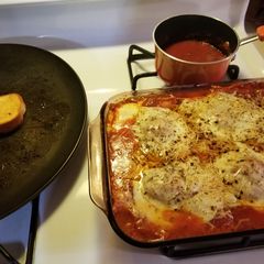 A picture of Baked cheese ravioli.