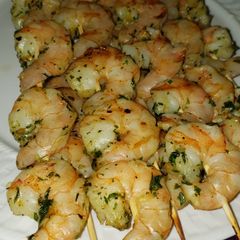 A picture of Grilled Citrus herb shrimp.