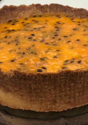 Una foto de Torta de maracujá y chocolate