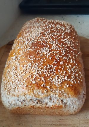 A picture of Brown bread.