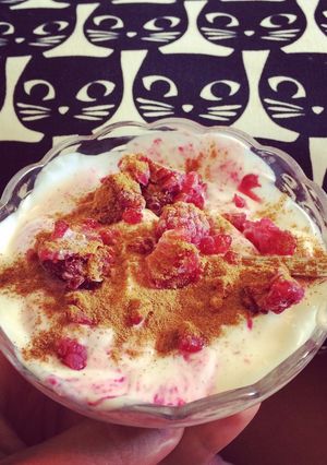 Foto principal de Merienda saludable de queso batido sabor helado de fresa!