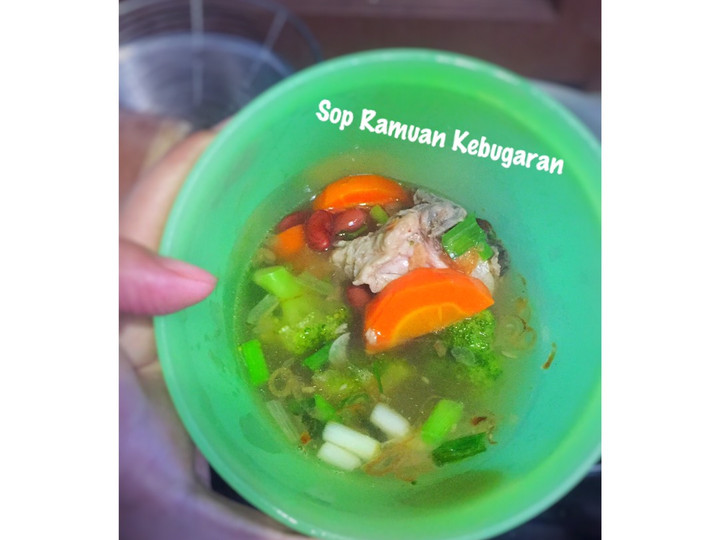 Resep Sop Ayam Kacang Merah yang Enak